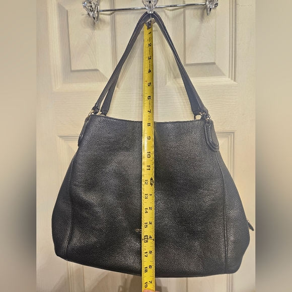 Coach edie black leather handbag shoulderbag purse - Picture 15 of 16